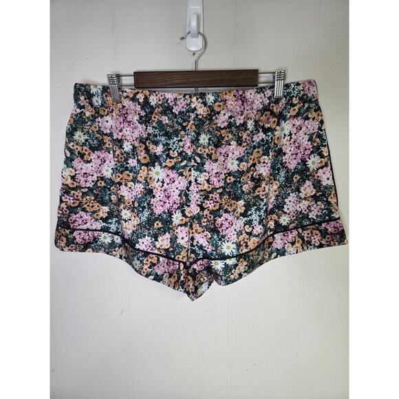 Victorias Secret Ditzy Floral Print Silky Pajama Shorts Size XL - Picture 1 of 7